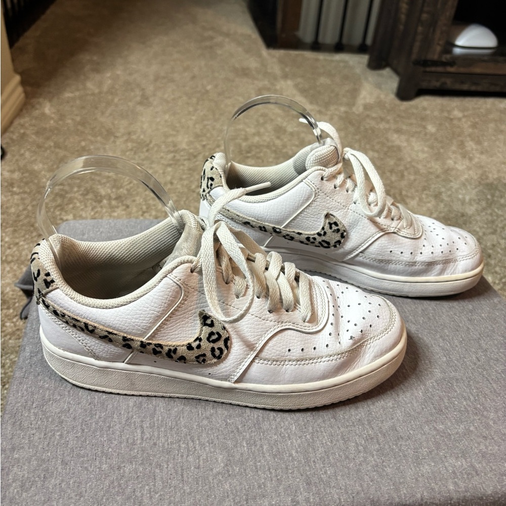 Nike Court Vision Low Leopard Swoosh Style #DD9665-100 Size 8 Sporty Mobwife